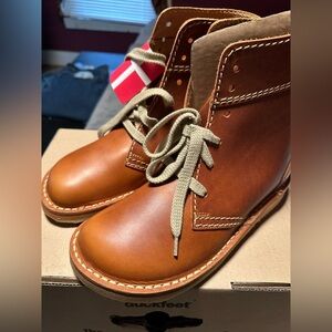 Duckfeet brand new women’s boots in box, size 41, Faborg, brown color